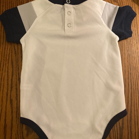 New York Yankees 0-3 months Bodysuit Unisex - Picture 3 of 6